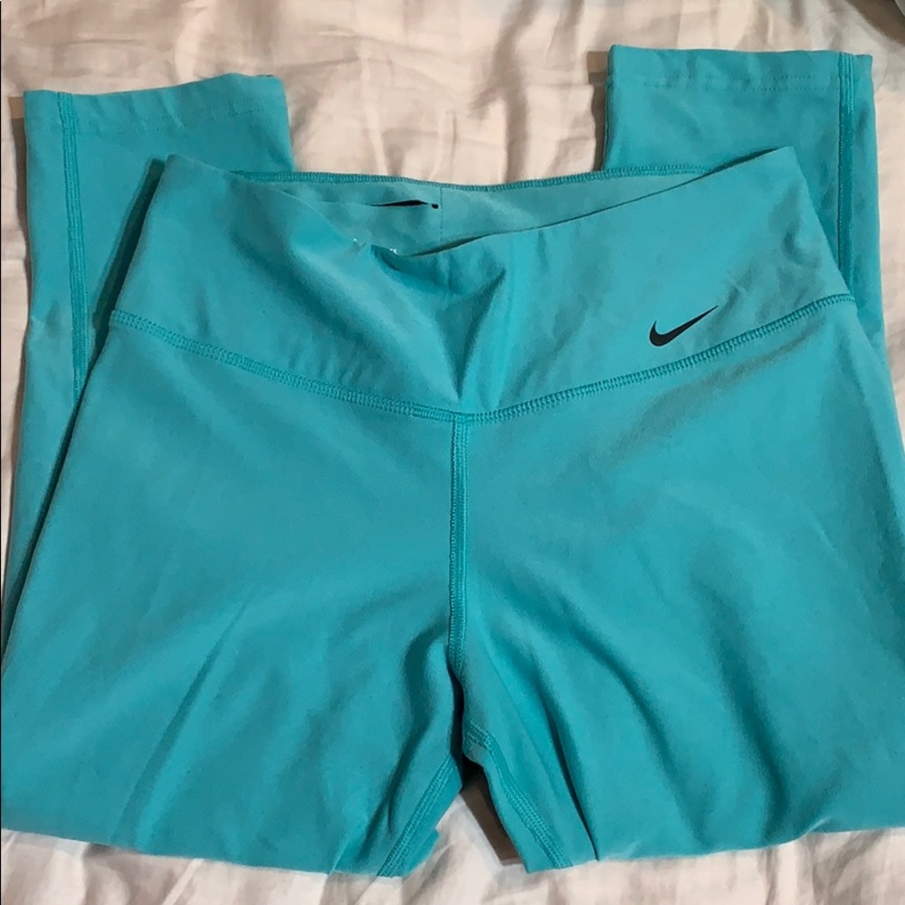 Nike leggings